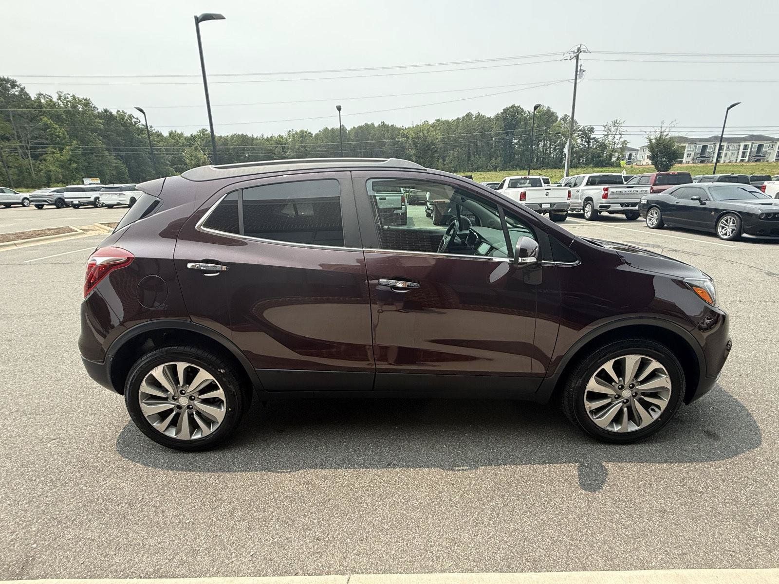 Used 2018 Buick Encore Preferred AWD/4WD image 7