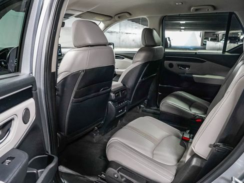 Used 2023 Honda Pilot EX-L image 18