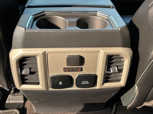 Used 2020 Ford F150 Lariat w/ Equipment Group 502A Luxury AWD/4WD image 24