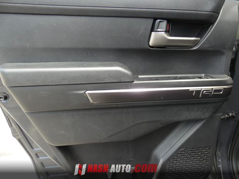 Used 2025 Toyota Tacoma TRD Sport AWD/4WD image 48