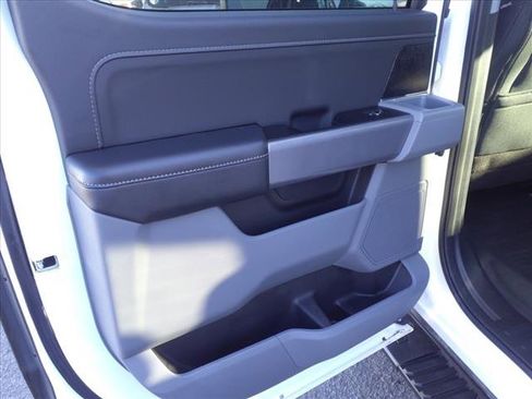 Used 2022 Ford F150 XLT w/ Equipment Group 301A Mid image 9