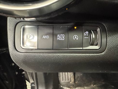 New 2026 Chevrolet Equinox LT image 19