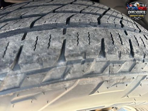 Used 2018 Ford F150 XL w/ Equipment Group 101A Mid RWD image 25