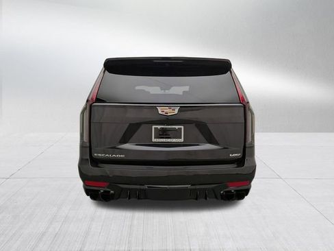 Used 2024 Cadillac Escalade V w/ Heavy-Duty Trailer Package image 6
