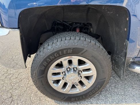 Used 2016 Chevrolet Silverado 2500 LT w/ All Star Edition AWD/4WD image 31