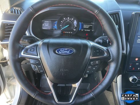 Used 2022 Ford Edge ST-Line image 23