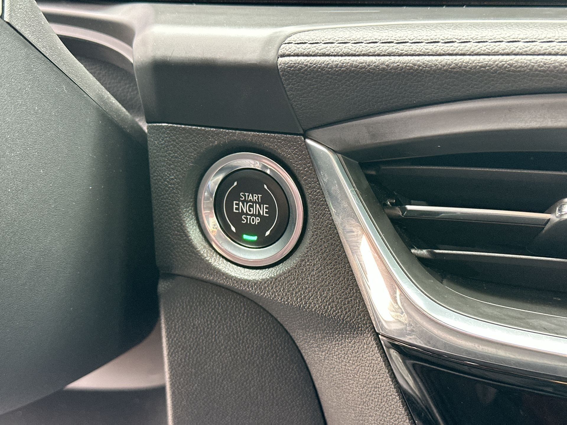 Certified 2025 Buick Encore GX Sport Touring w/ Advanced Technology Package FWD image 16