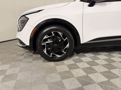 Used 2024 Kia Sportage SX image 30