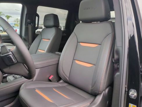 New 2026 GMC Sierra 1500 AT4 w/ AT4 Premium Package AWD/4WD image 20