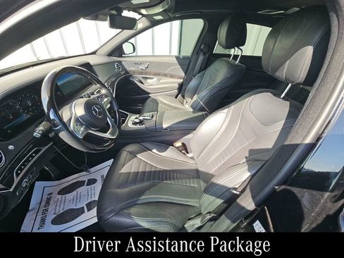 Used 2019 Mercedes-Benz S 560 Sedan image 7