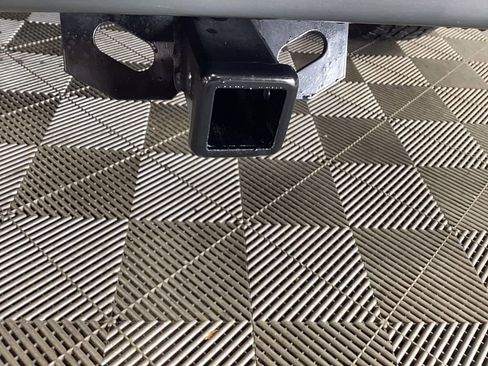 Used 2015 Nissan Frontier PRO-4X image 37