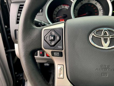 Used 2015 Toyota Tacoma PreRunner w/ TRD Sport Package RWD image 20