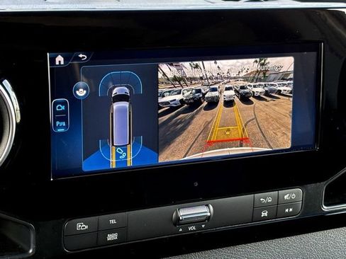 Used 2025 Mercedes-Benz Sprinter 2500 image 24