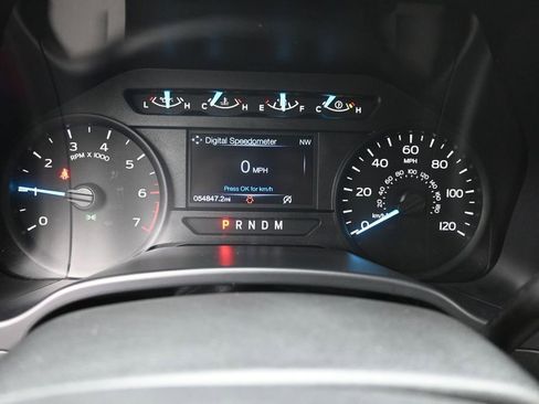 Used 2019 Ford F150 XL w/ Equipment Group 101A Mid RWD image 3