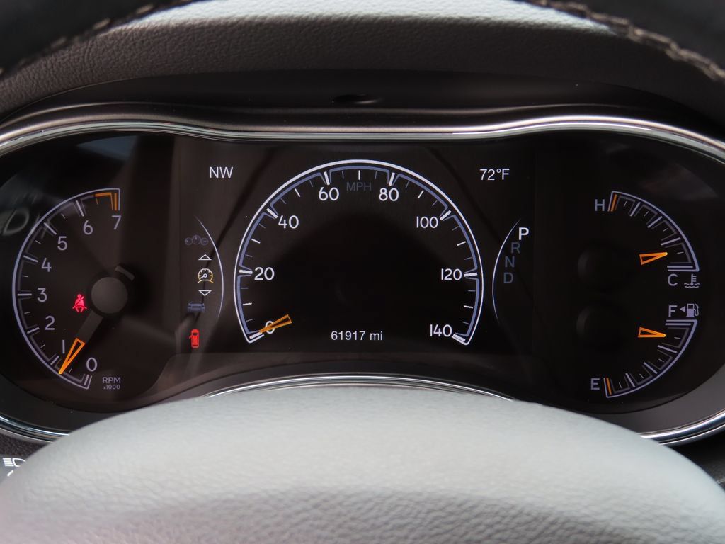 Used 2022 Jeep Grand Cherokee Laredo X AWD/4WD image 22