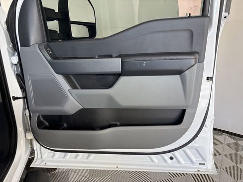 Used 2023 Ford F250 XLT w/ FX4 Off-Road Package image 26