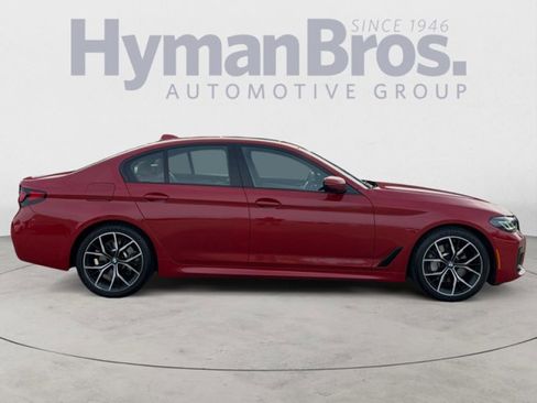 Used 2022 BMW 530i xDrive w/ M Sport Package AWD/4WD image 2