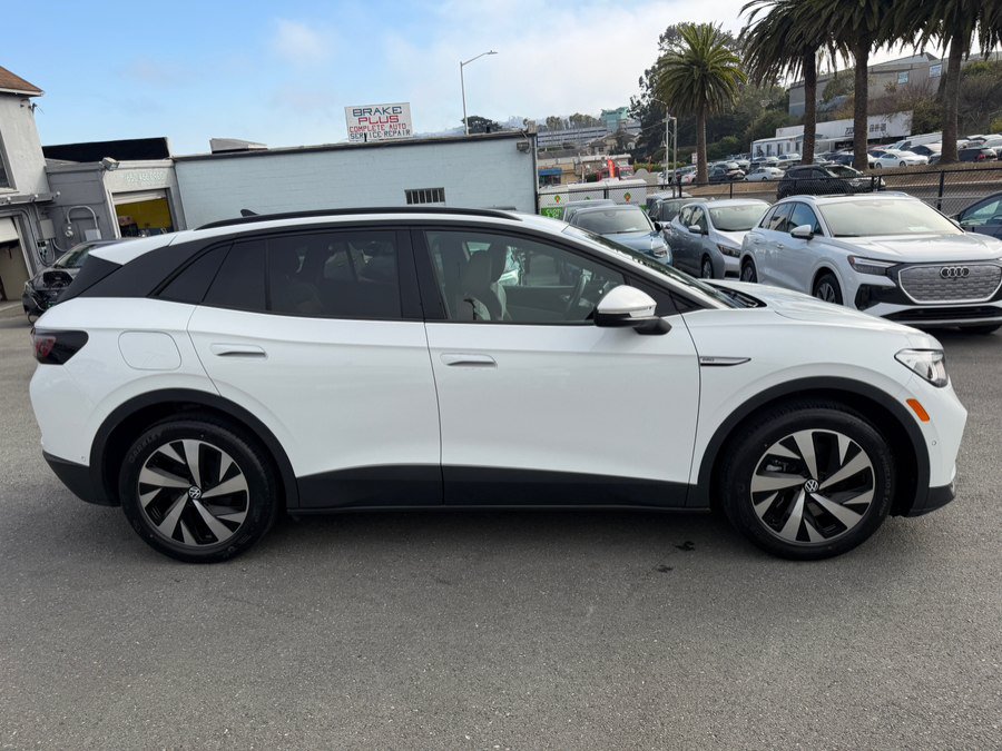 Used 2023 Volkswagen ID.4 Pro RWD image 4