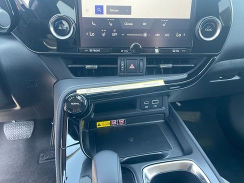 New 2026 Lexus NX 350 AWD image 21