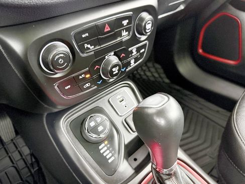 Used 2021 Jeep Compass Trailhawk AWD/4WD image 62