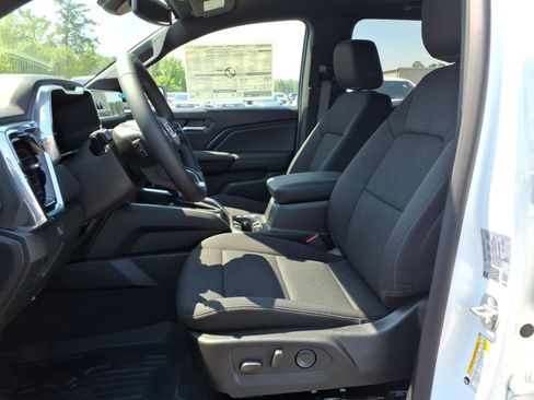 New 2026 GMC Canyon Elevation w/ Convenience Package RWD image 20