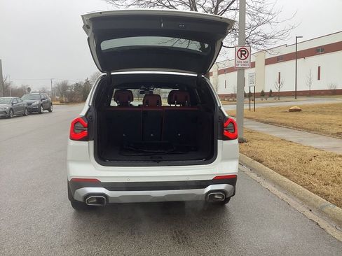 Used 2023 BMW X3 xDrive30i w/ Premium Package image 7