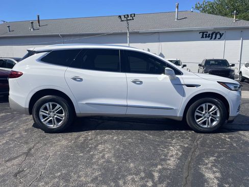 Used 2021 Buick Enclave Essence AWD/4WD image 9