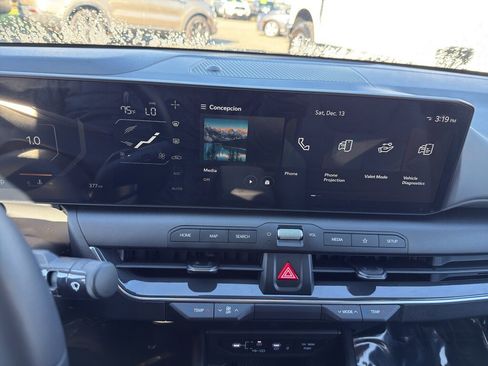 Used 2025 Kia K4 EX image 12