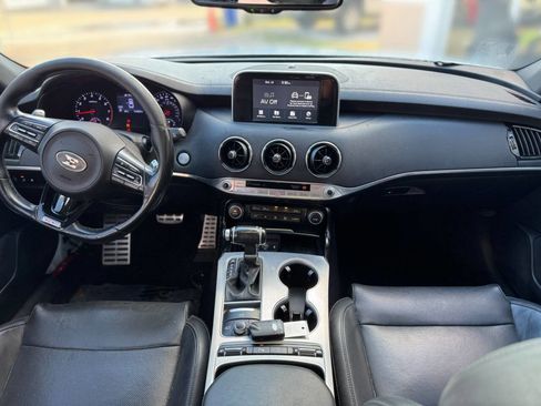 Used 2020 Kia Stinger GT image 15