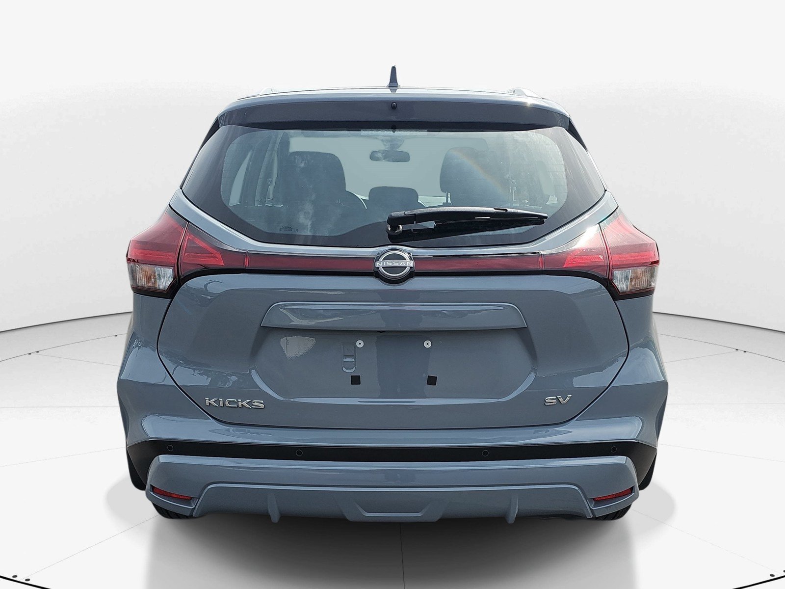 Used 2024 Nissan Kicks SV FWD image 5