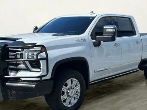 Used 2024 Chevrolet Silverado 3500 High Country w/ Technology Package AWD/4WD image 1