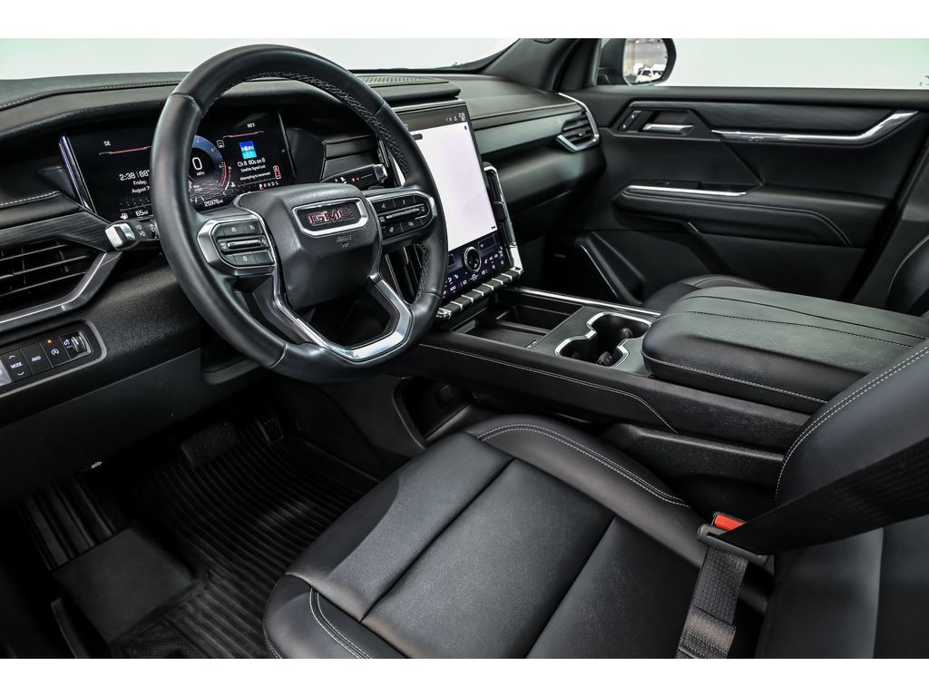 Used 2024 GMC Acadia Elevation w/ Luxury Package AWD/4WD image 12