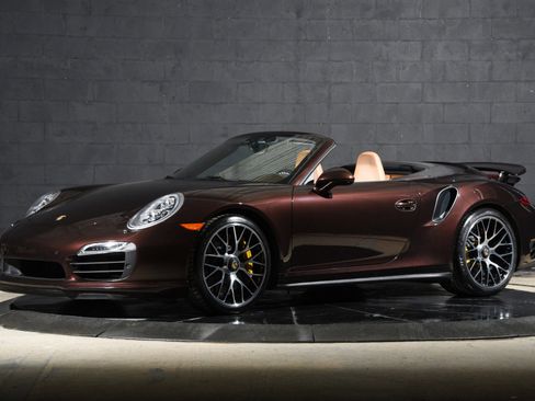 Used 2014 Porsche 911 Turbo S AWD/4WD image 11