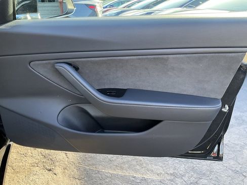 Used 2018 Tesla Model 3 Mid Range image 64