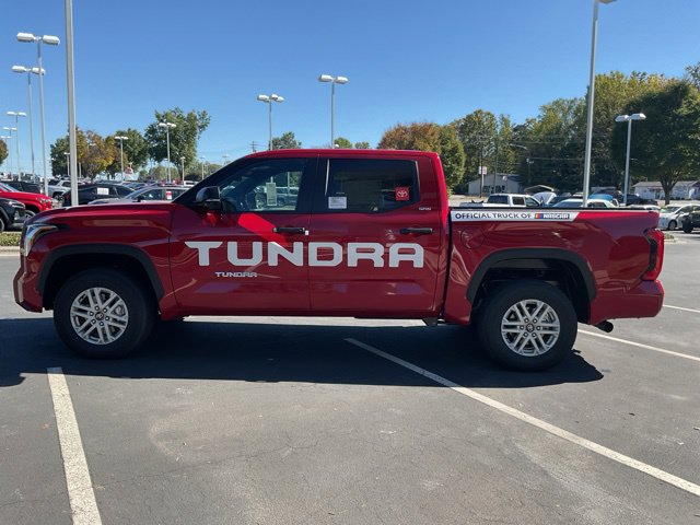 New 2026 Toyota Tundra SR5 w/ SR5 Convenience Package AWD/4WD image 10