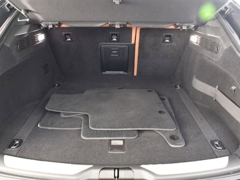 Used 2021 Maserati Levante S image 24