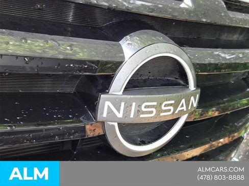 Used 2025 Nissan Pathfinder SV FWD image 27