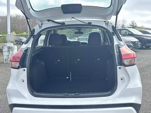 Certified 2025 Nissan Kicks Play S FWD image 14