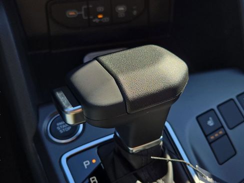 New 2026 Kia Sportage EX image 23