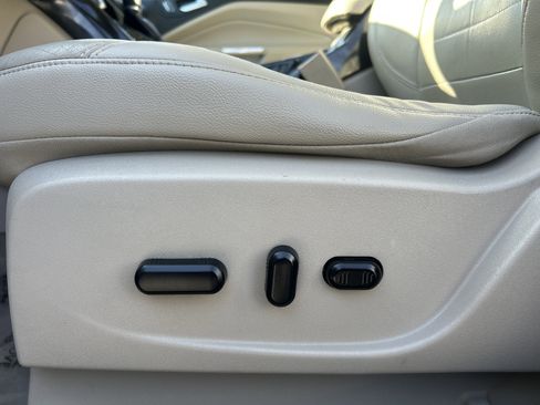 Used 2015 Ford Escape Titanium w/ Equipment Group 301A image 13