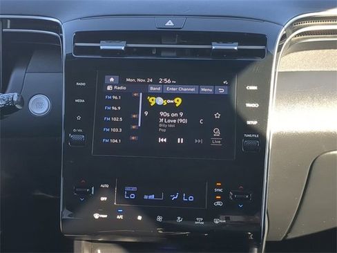 Used 2023 Hyundai Tucson SEL w/ Convenience Package image 17