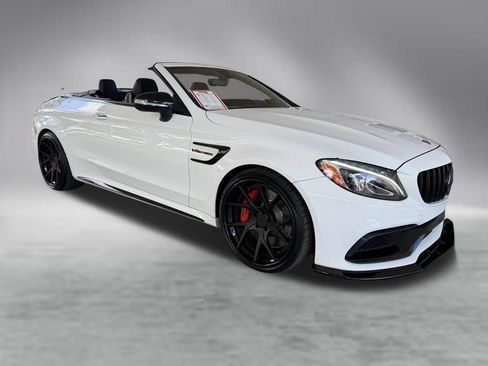 Used 2017 Mercedes-Benz C 63 AMG S image 4