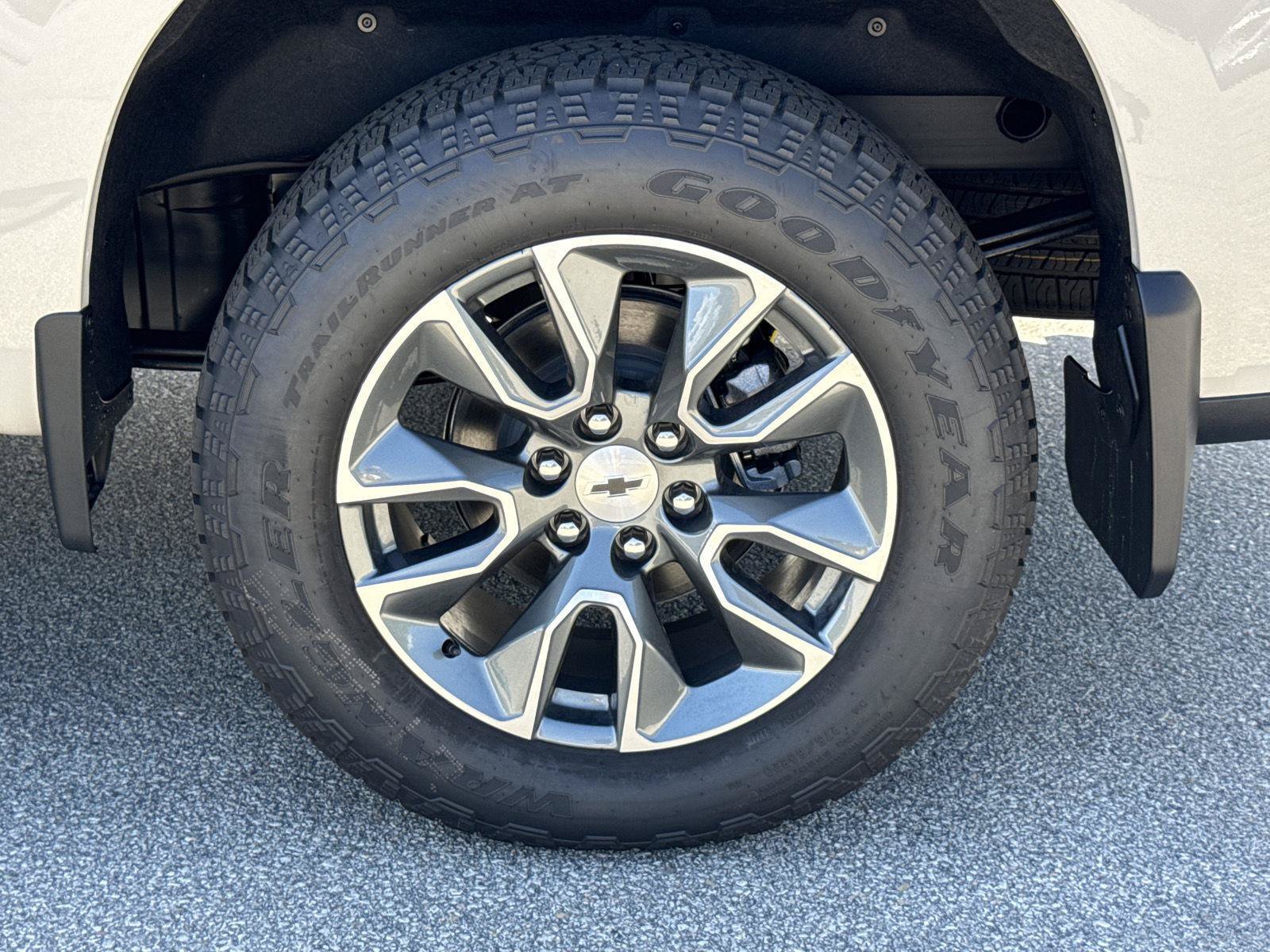New 2026 Chevrolet Silverado 1500 RST w/ Protection Package AWD/4WD image 10