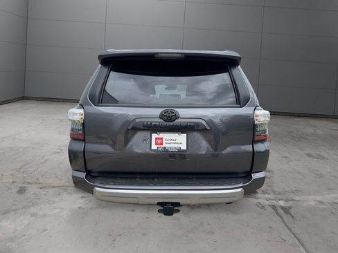 Certified 2020 Toyota 4Runner TRD Off-Road Premium w/ Moonroof Package AWD/4WD image 36