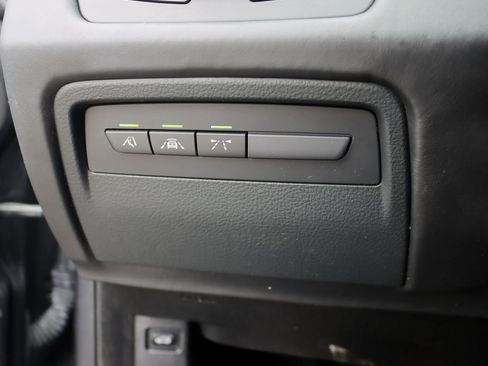 Used 2016 BMW M4 Coupe image 19