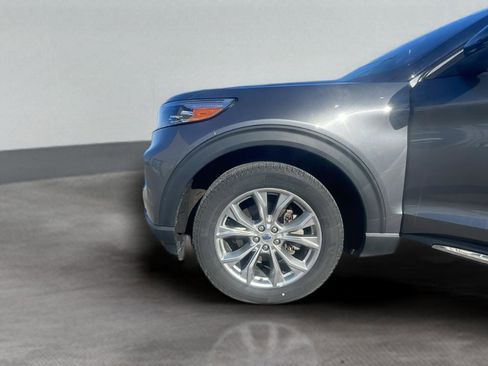 Used 2023 Ford Explorer Limited w/ Limited Technology Package image 27