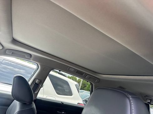 Used 2023 Nissan Pathfinder Platinum AWD/4WD image 4