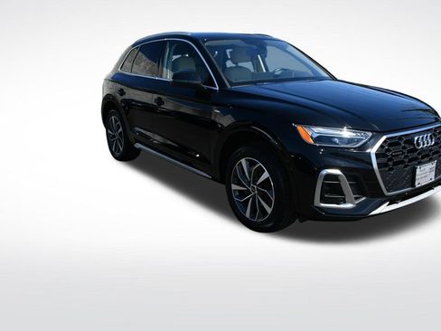 Used 2023 Audi Q5 2.0T Premium Plus w/ Premium Plus Package AWD/4WD image 10