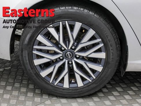 Used 2023 Nissan Altima 2.5 SV image 28