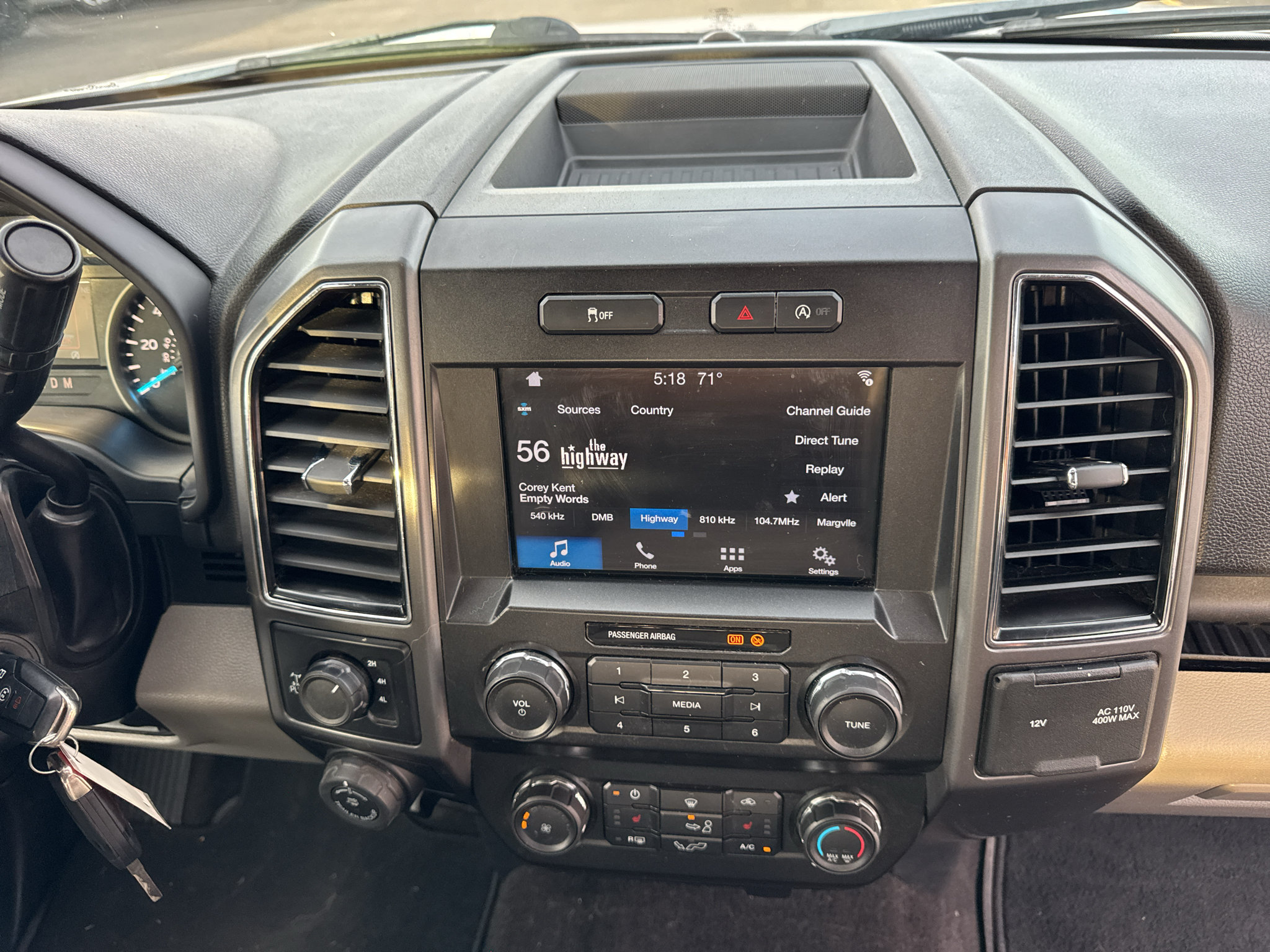 Used 2019 Ford F150 XLT w/ Equipment Group 302A Luxury AWD/4WD image 17